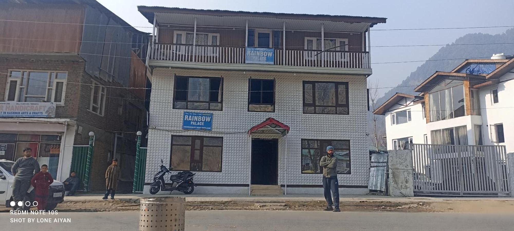 Rainbow Palace Pahalgām Екстериор снимка